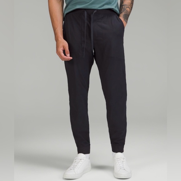 Lululemon Men's ABC Jogger Tall - Medium - Black - Picture 1 of 8